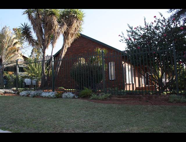 3 BEDROOM HOUSE SOLD IN THERESAPARK